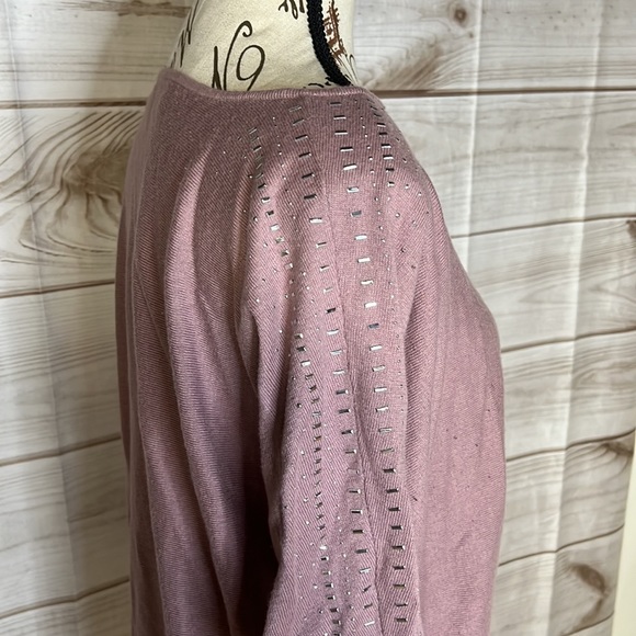 7th Avenue New York & Company Lavender 3/4 Sleeve Top - Picture 3 of 9